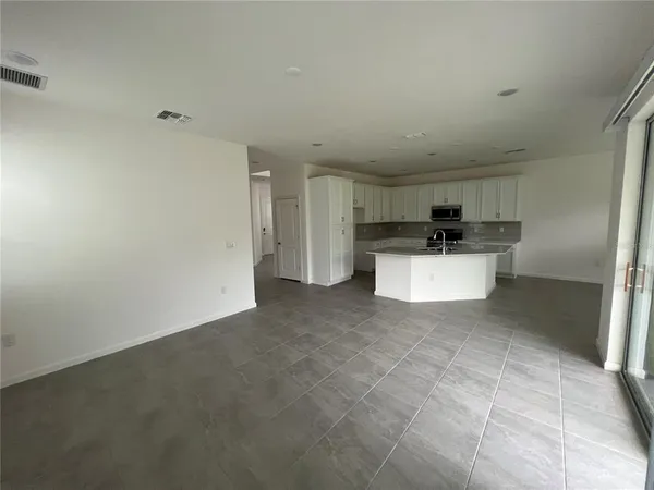 $2,775 | 311 Shore Crab Way, Apollo Beach, FL 33572