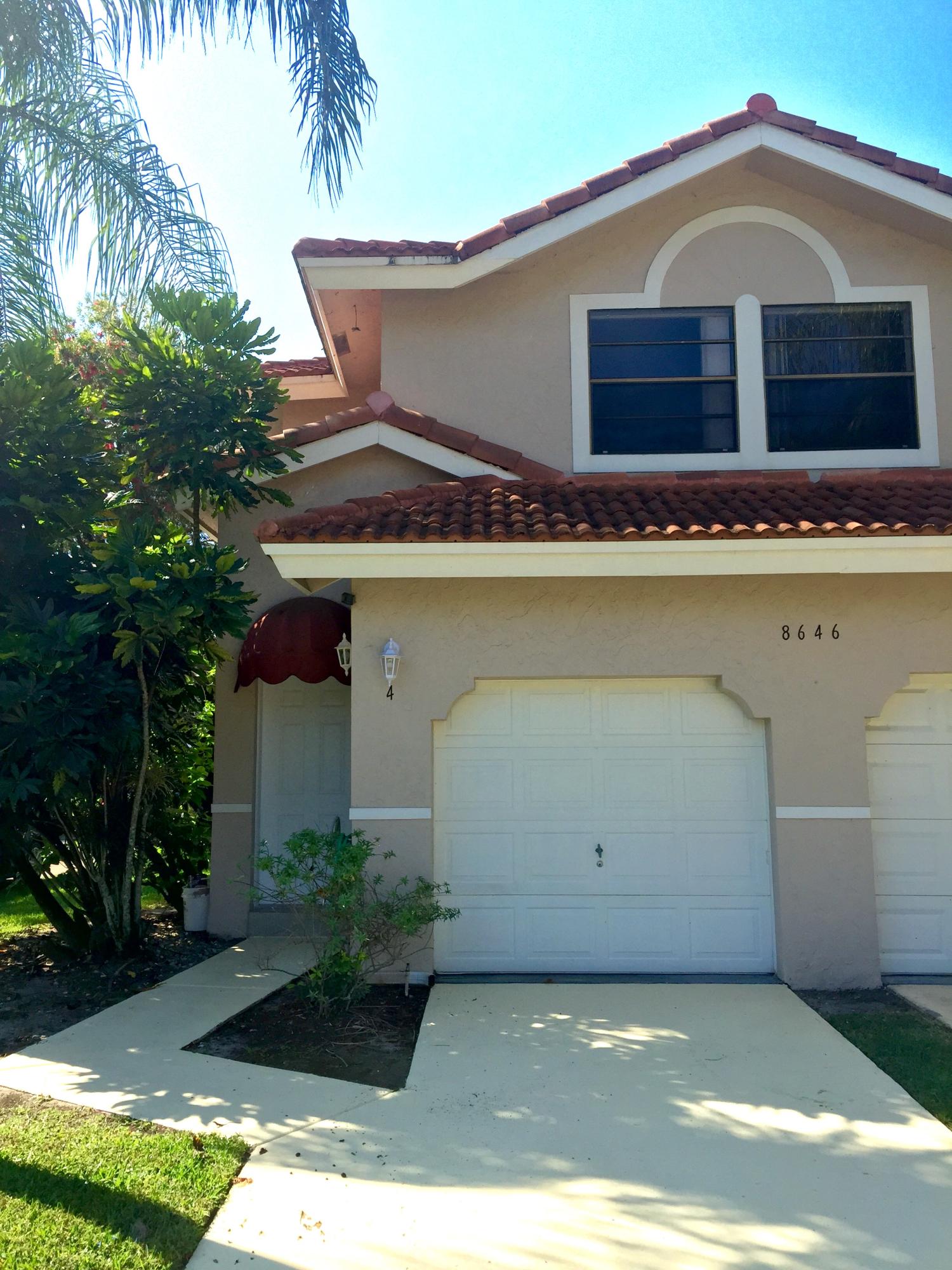 8646 Vía Reale, Unit 4 Boca Raton, FL 33496 - Photo 2 of 33 Front of home_1
