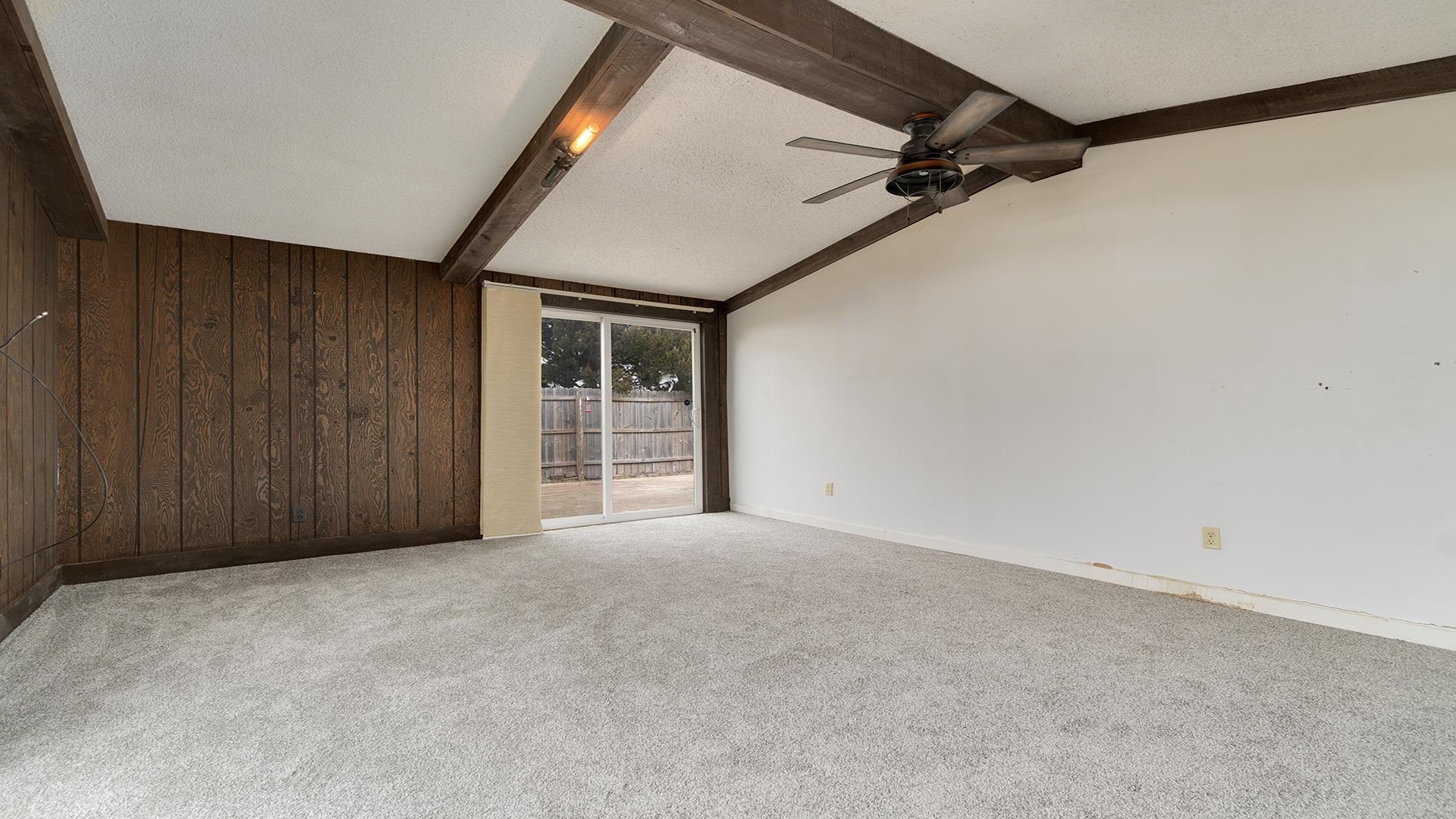8446 South Main Street Rochelle, IL 61068 - Photo 5 of 29