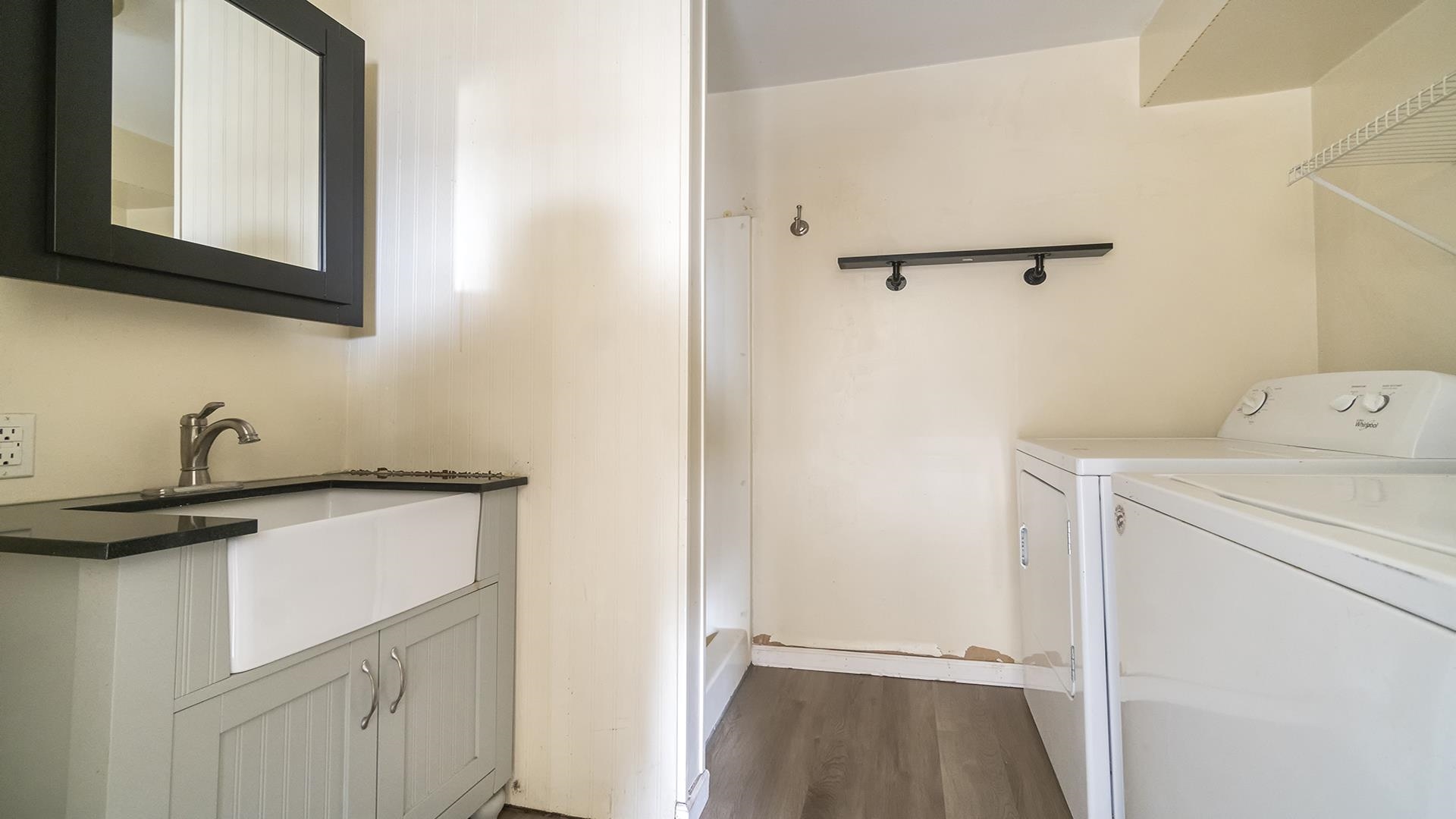 8446 South Main Street Rochelle, IL 61068 - Photo 7 of 29 a utility room with dryer and washer