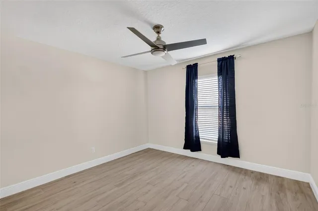 $2,250 | 5016 Northeast 125th Loop, Oxford, FL 34484