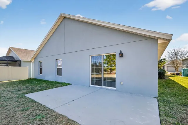 $2,250 | 5016 Northeast 125th Loop, Oxford, FL 34484