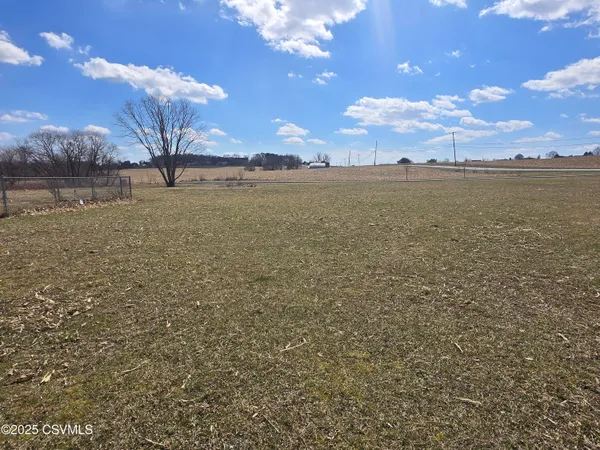 $79,900 | 33 Grand Oak Lane, Selinsgrove, PA 17870