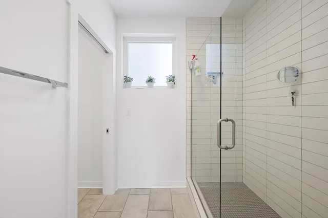 $530,000 | 411 Fairpoint Street, Unit 202, Chattanooga, TN 37405