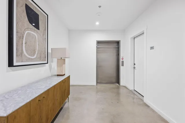 $530,000 | 411 Fairpoint Street, Unit 202, Chattanooga, TN 37405