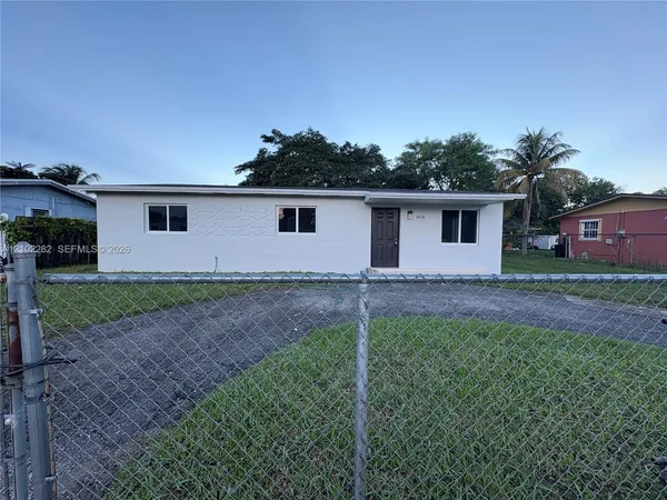 $2,600 | 30126 Southwest 148th Place, Homestead, FL 33033
