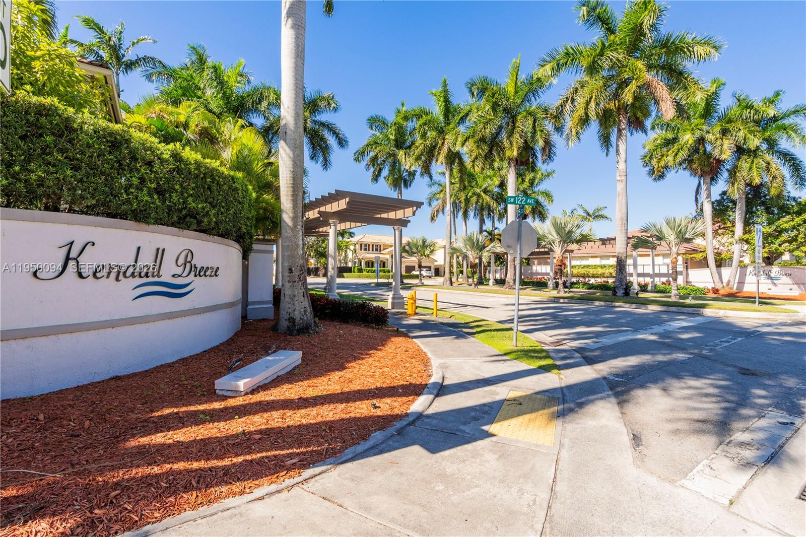 12478 Southwest 123rd Street Miami, FL 33186 - Photo 33 of 34