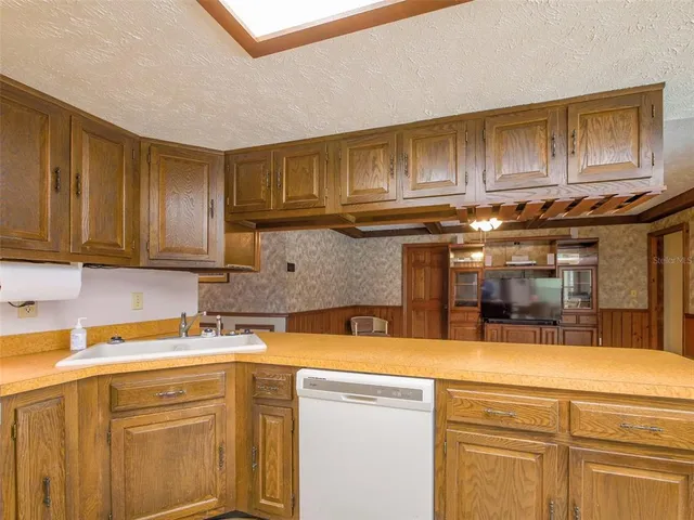 $399,900 | 226 Graham Road, Fern Park, FL 32730