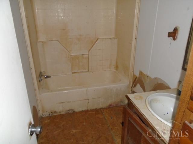 2445 Old State Rte 32 Batavia, OH 45103 - Photo 11 of 12 Gallery Image 11