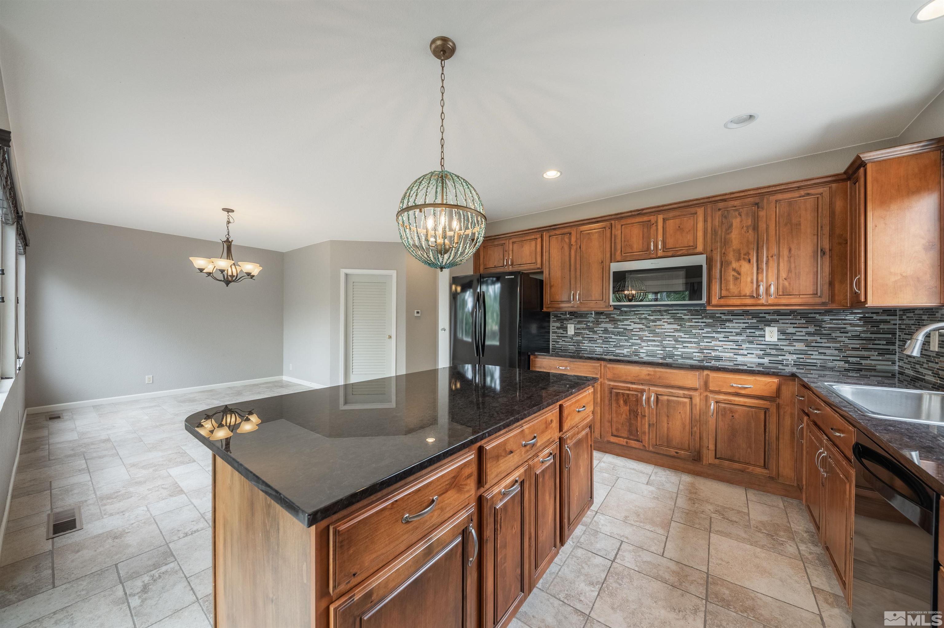 10124 Cascade Falls Drive Reno, NV 89521 - Photo 11 of 40 Photo 11