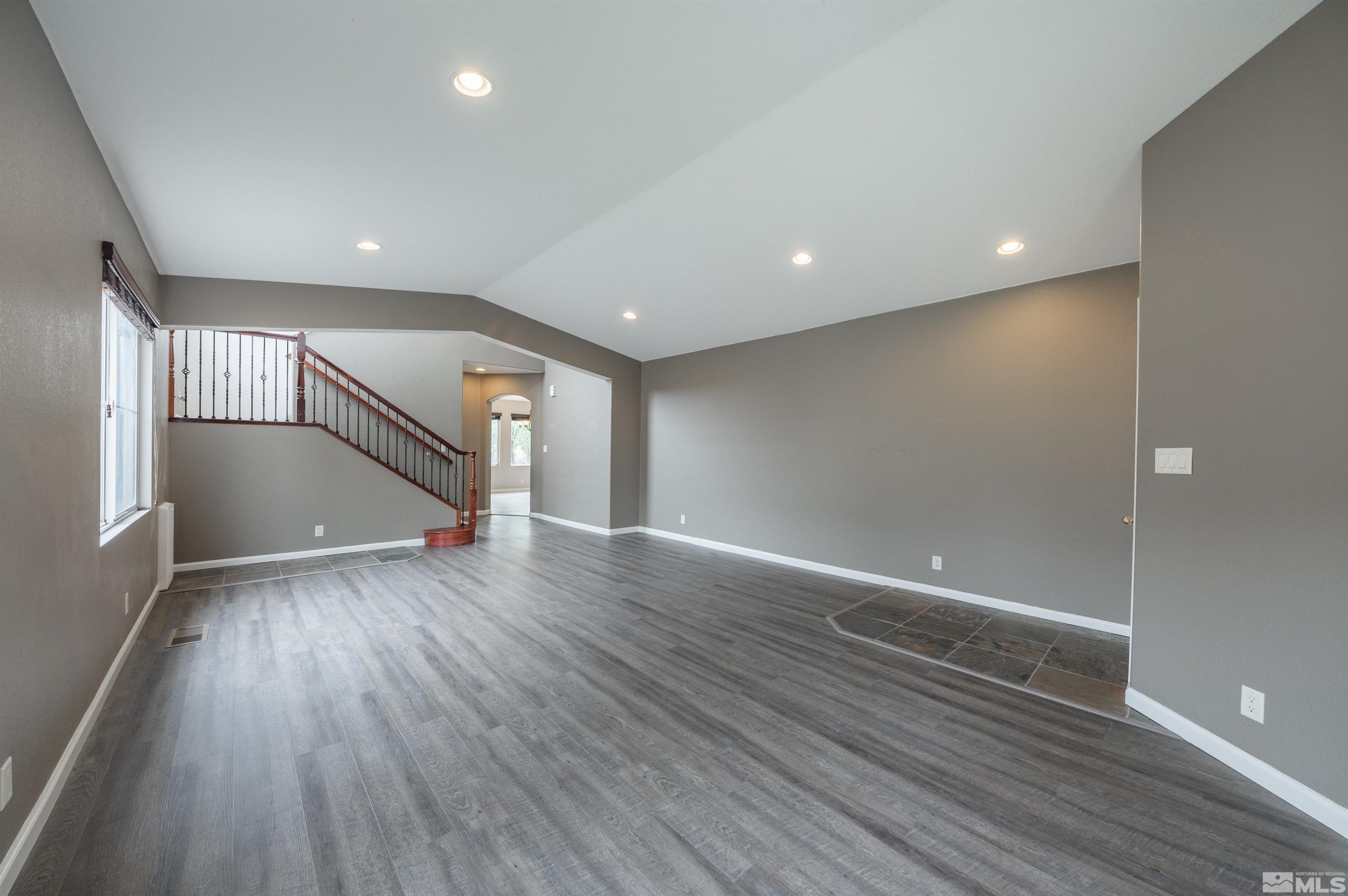 10124 Cascade Falls Drive Reno, NV 89521 - Photo 5 of 40 Photo 5