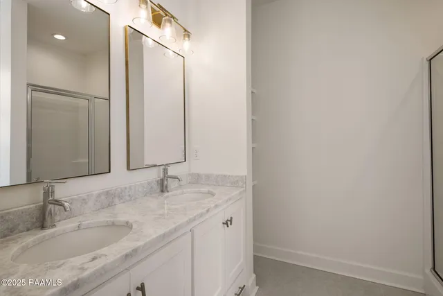 $299,000 | 1510 Kaliste Saloom Road, Unit 204, Lafayette, LA 70508