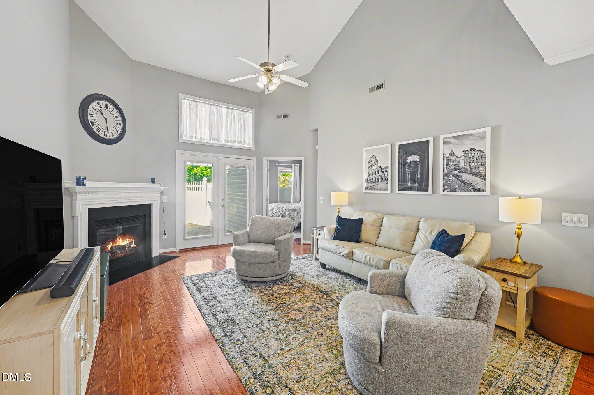2532 Asher View Court Raleigh, NC 27606 - Photo 2 of 31 file_9556
