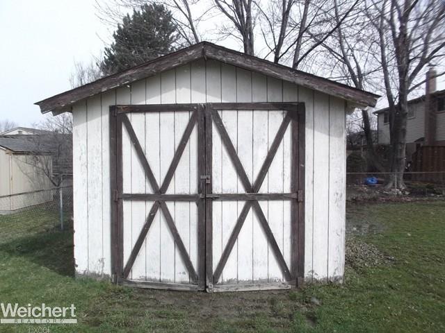 47009 Rosemary Road Macomb, MI 48044 - Photo 22 of 22 31293263-21.JPG