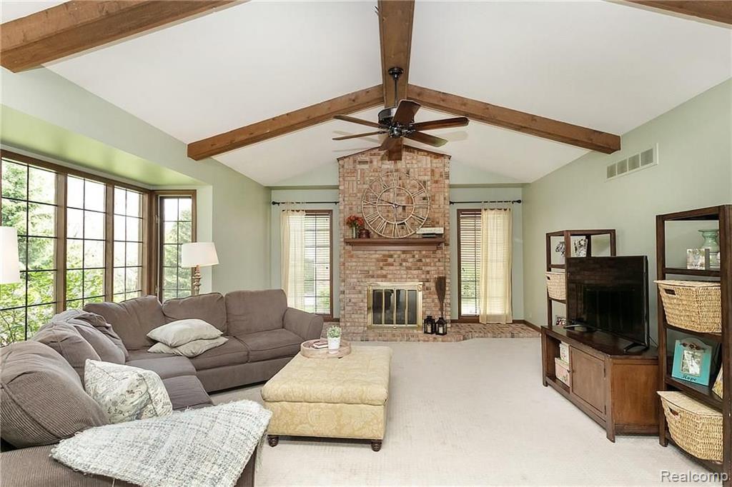 3600 Salem Drive Rochester Hills, MI 48306 - Photo 19 of 46