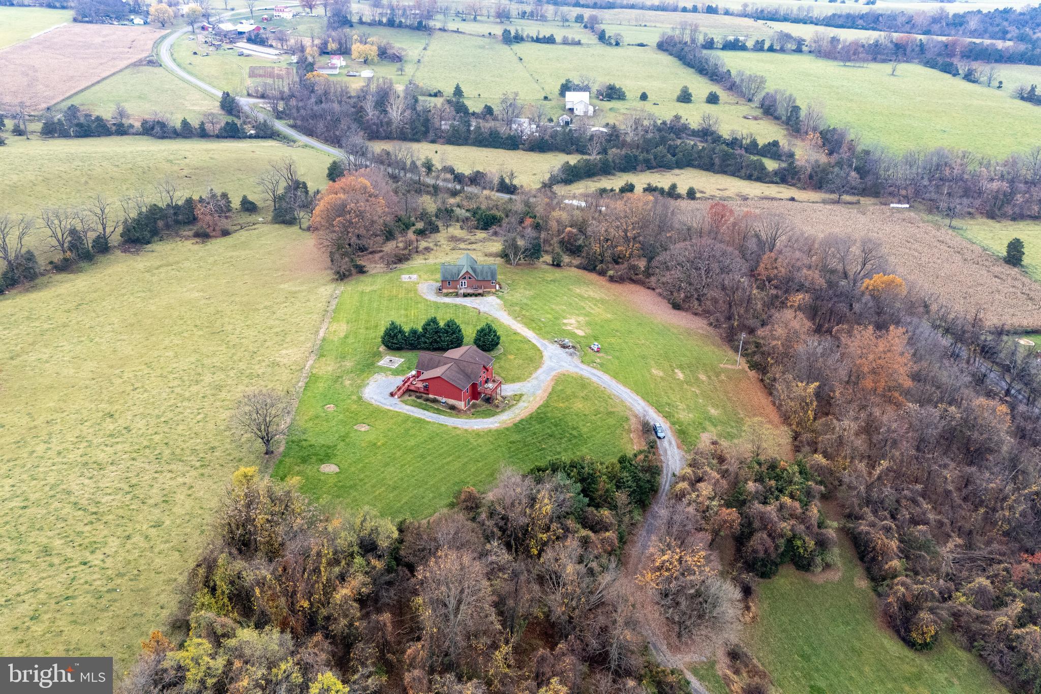 2225 Valley Burg Road Luray, VA 22835 - Photo 69 of 74 a view of a big yard with table and chairs