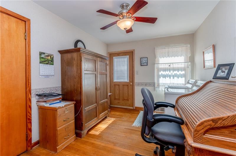 330 Highway 68 Rochester, PA 15074 - Photo 13 of 19 11 x 10 Main floor laundry/office/guest room its your choice