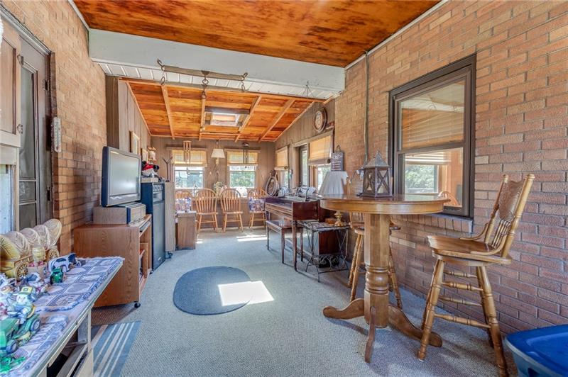 330 Highway 68 Rochester, PA 15074 - Photo 4 of 19 24x14 Breezeway offers endless possibilities!