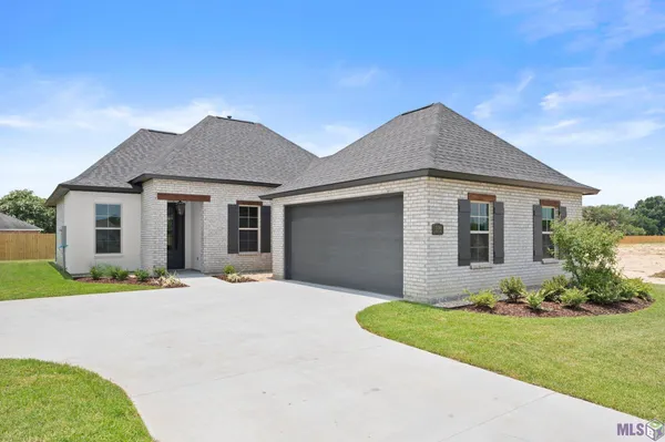 $434,540 | 20774 Nature Walk Drive, Covington, LA 70433