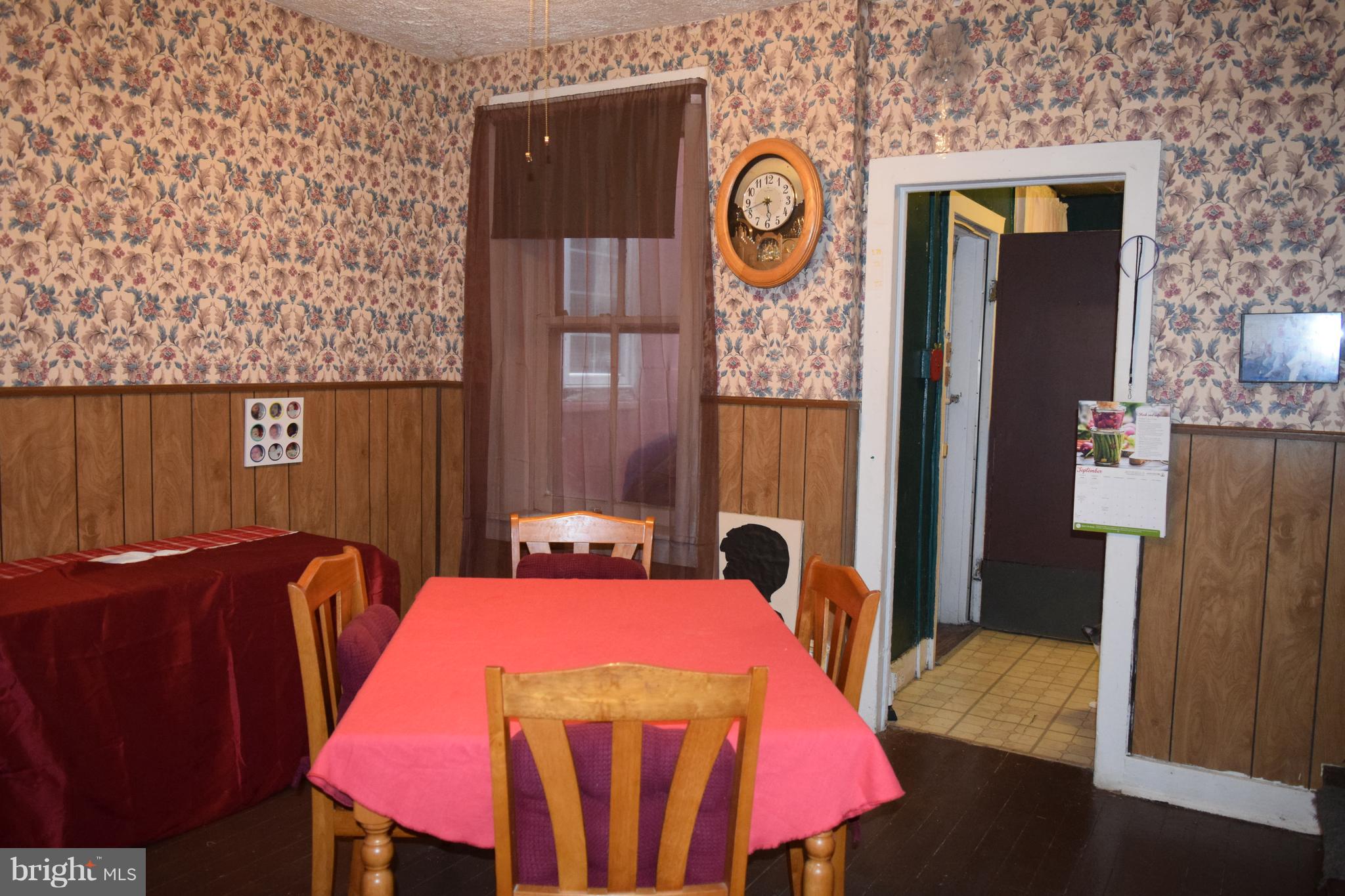 129 Water Street Frederick, MD 21701 - Photo 6 of 16 Interior (General)