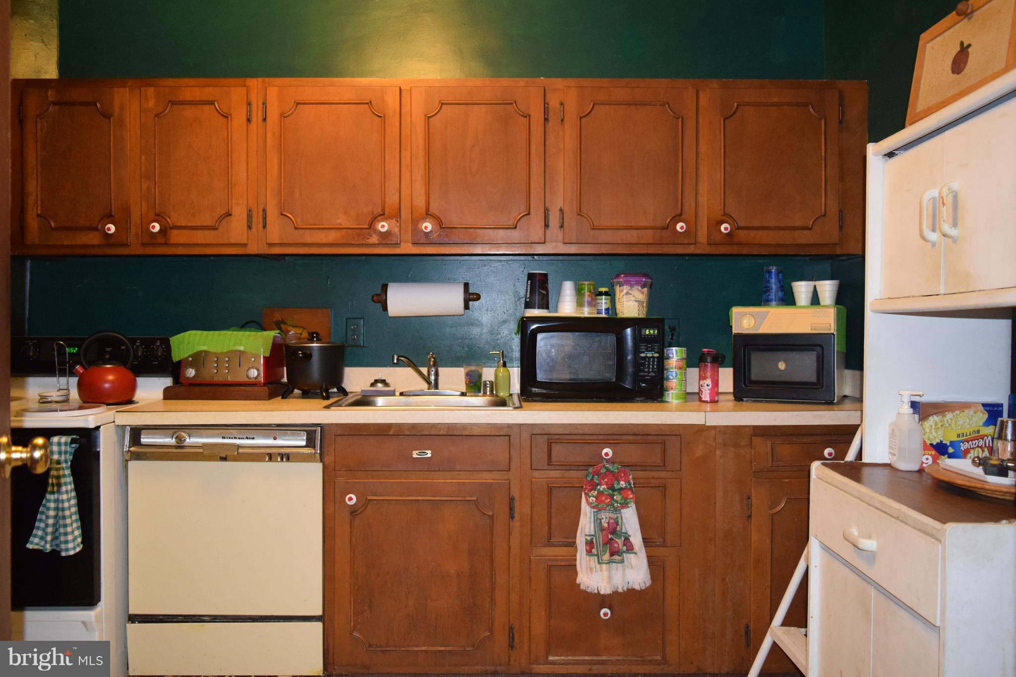 129 Water Street Frederick, MD 21701 - Photo 8 of 16 Interior (General)
