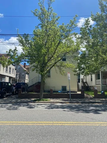 $6,250 | 163 College Avenue, Unit A, Somerville, MA 02144