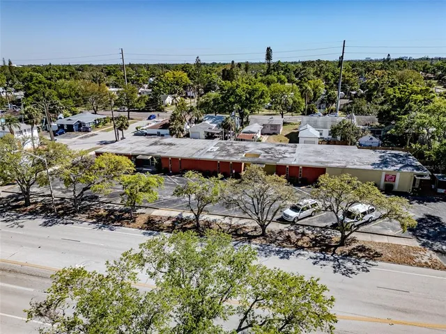 a view of a garden with flowers
