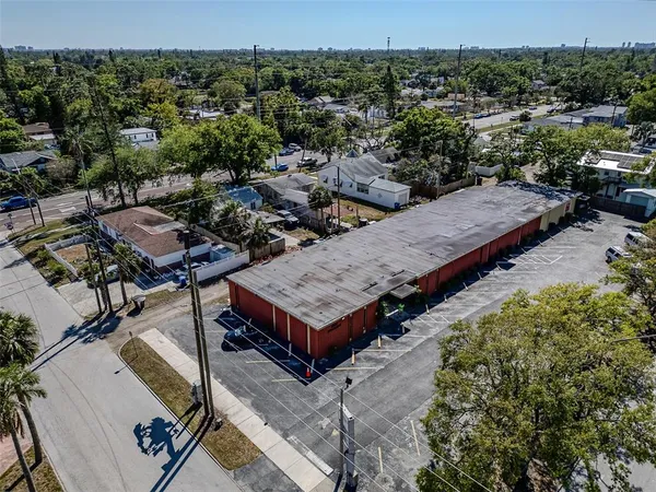 an aerial view of a house having patio