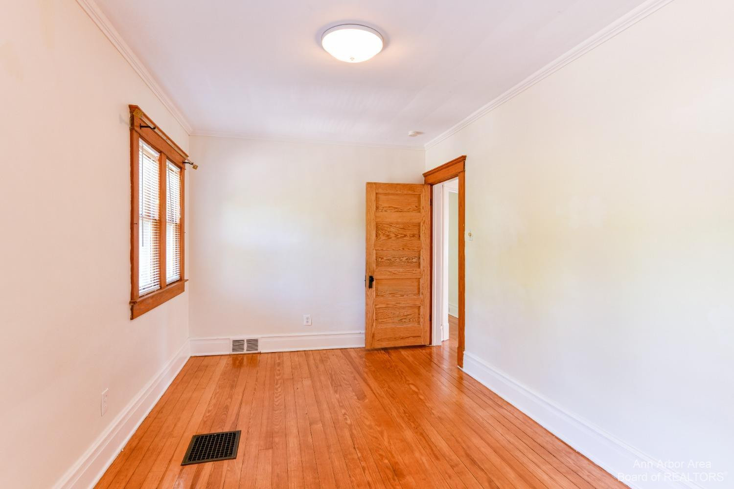 1082 Ferdon Road Ann Arbor, MI 48104 - Photo 20 of 45 Photo 20