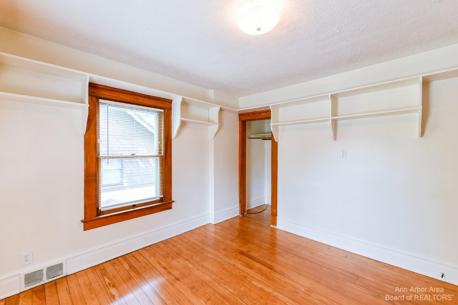 1082 Ferdon Road Ann Arbor, MI 48104 - Photo 22 of 45 Photo 22