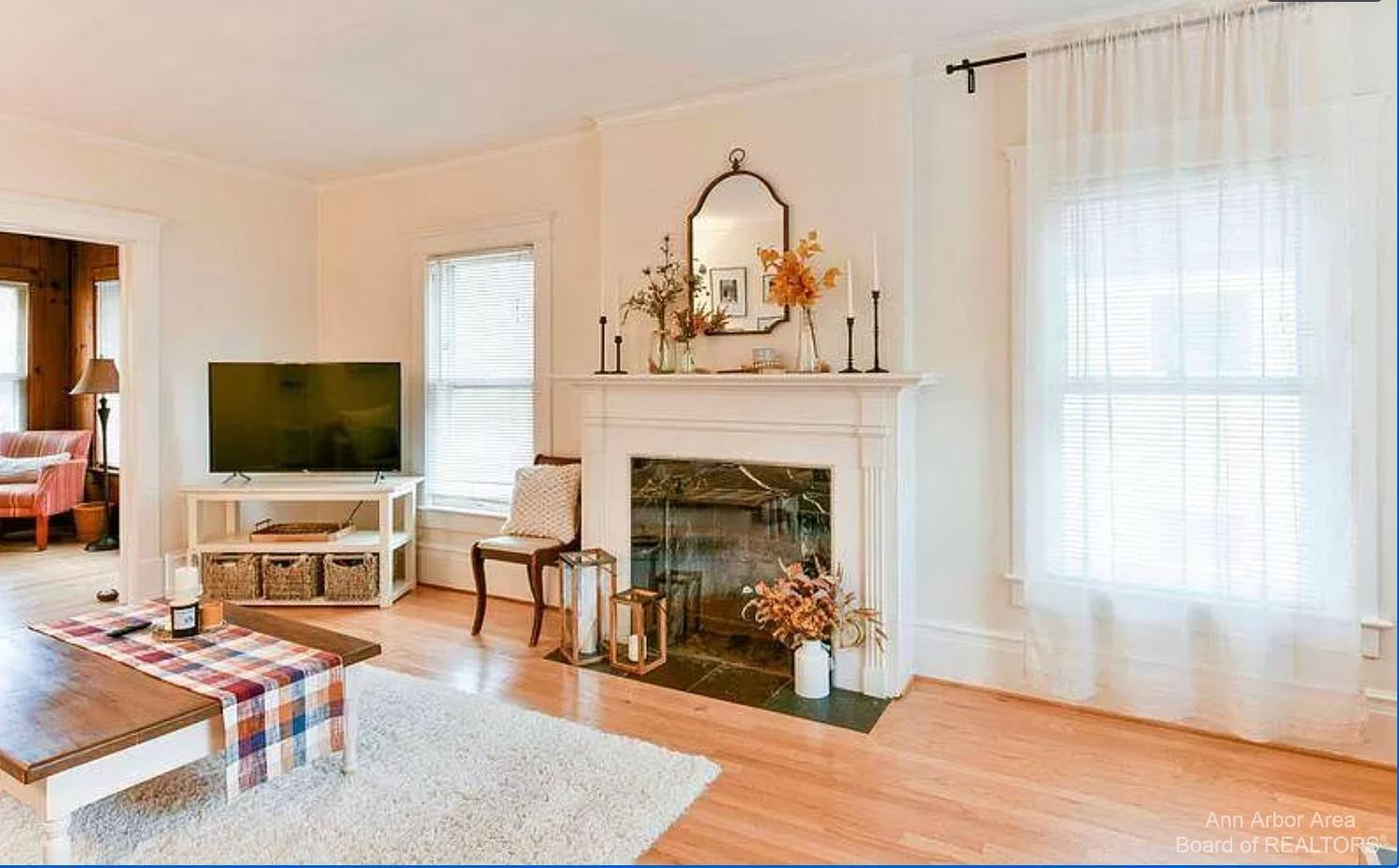 1082 Ferdon Road Ann Arbor, MI 48104 - Photo 3 of 45 Photo 3