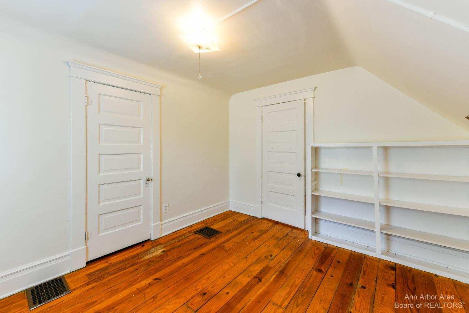 1082 Ferdon Road Ann Arbor, MI 48104 - Photo 31 of 45 Photo 31