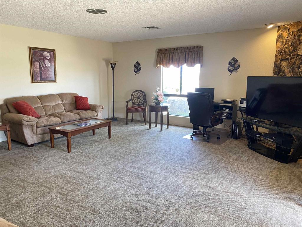 1175 La Moree Road, Unit 85 San Marcos, CA 92078 - Photo 49 of 68 Club House