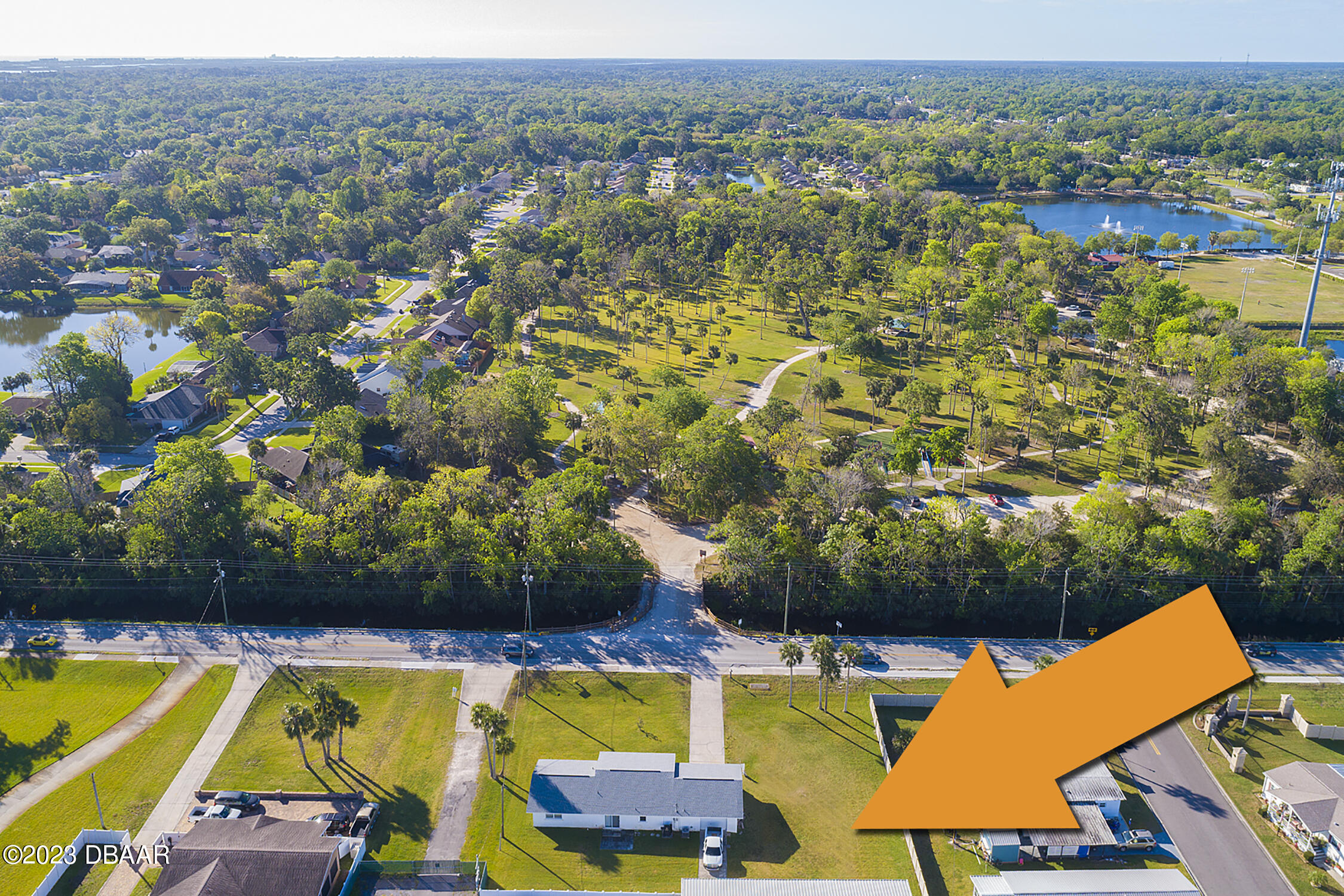 914 Reed Canal Road South Daytona, FL 32119 - Photo 2 of 45 ext13