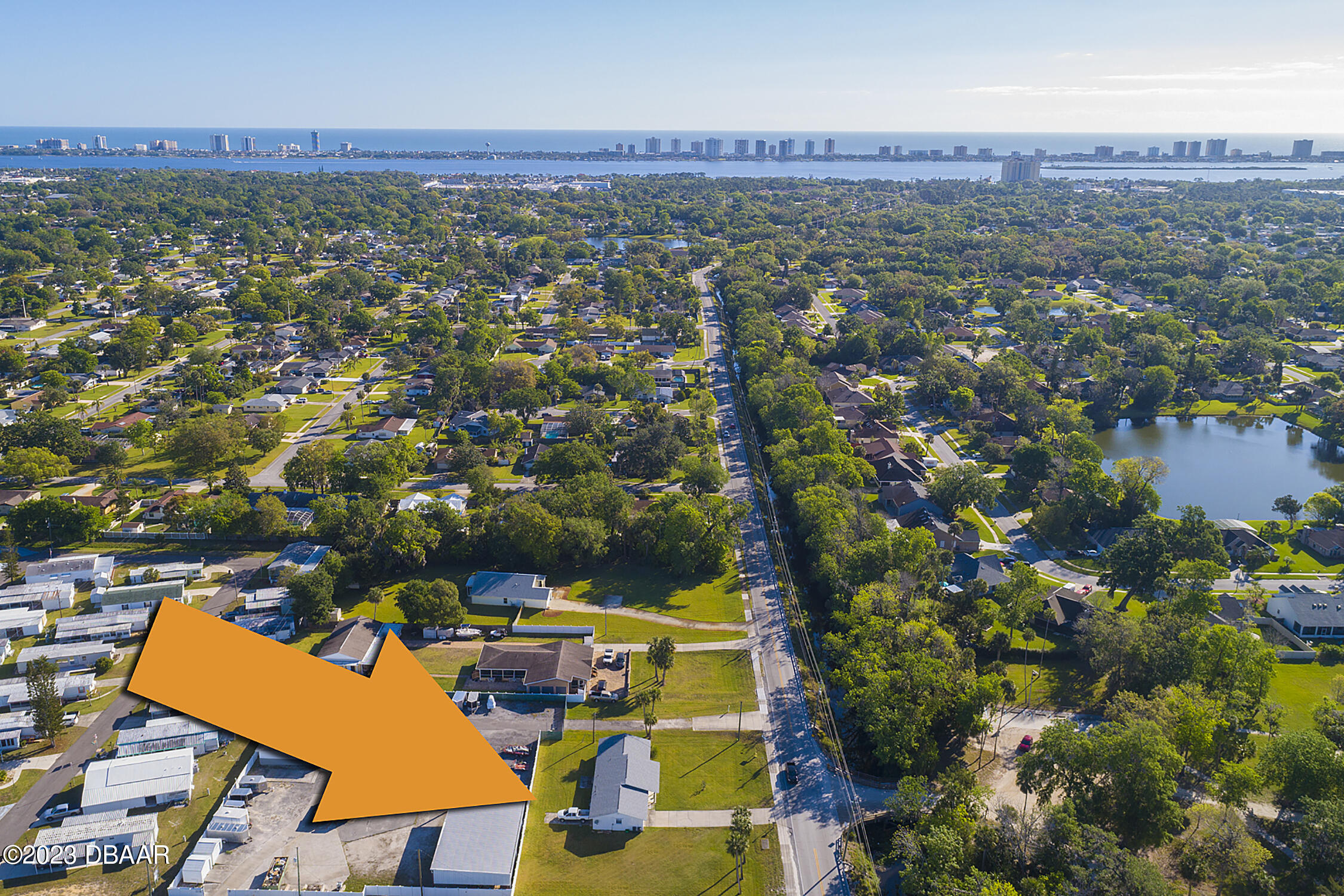 914 Reed Canal Road South Daytona, FL 32119 - Photo 3 of 45 ext14