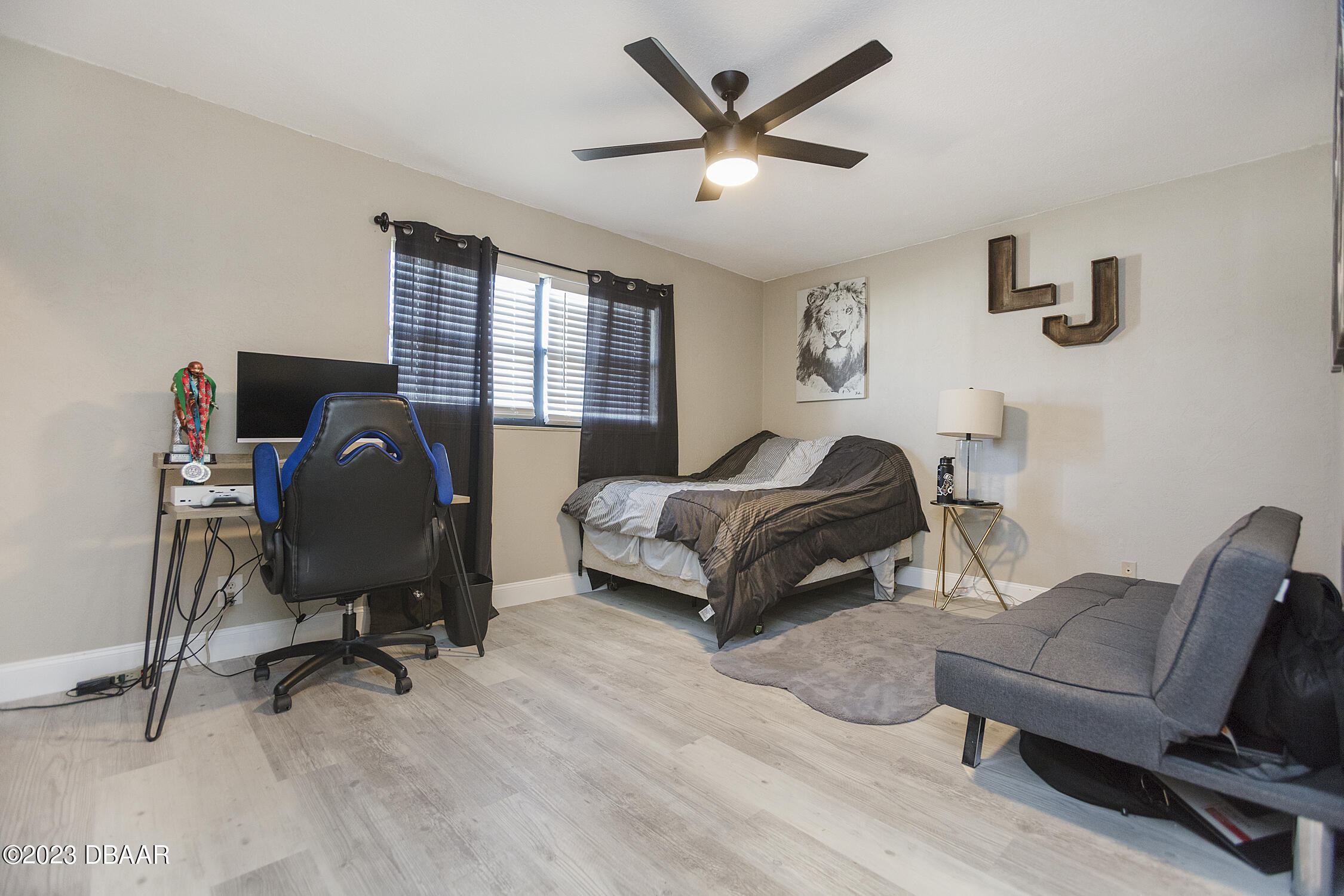 914 Reed Canal Road South Daytona, FL 32119 - Photo 34 of 45 bed1-1