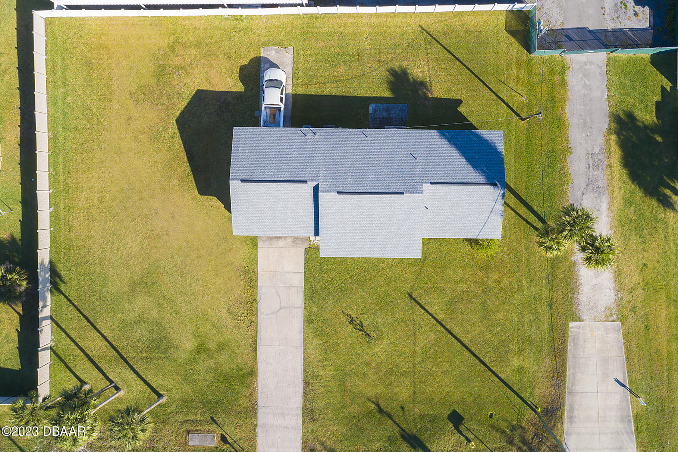 914 Reed Canal Road South Daytona, FL 32119 - Photo 4 of 45 ext15