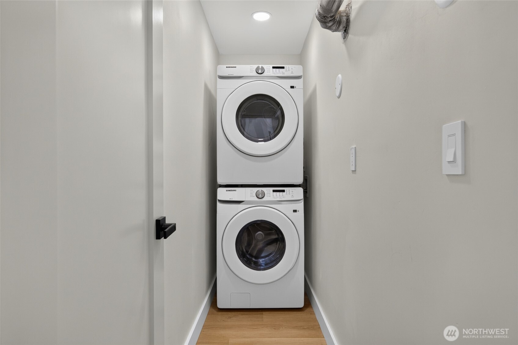 13618 Southeast 141st Street Renton, WA 98059 - Photo 21 of 30 Gallery Image 21