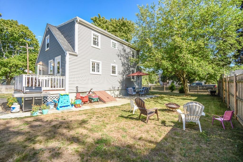 121 Moreland Road Weymouth, MA 02191 - Photo 35 of 40 a view of a dinning table and chairs in the patio