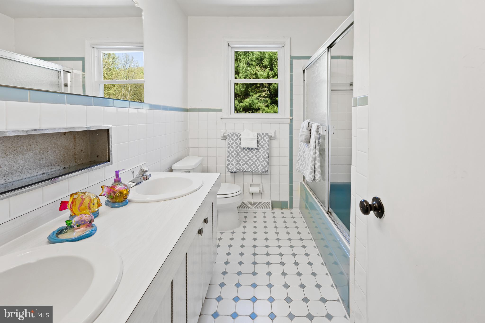 320 Arden Road Conshohocken, PA 19428 - Photo 21 of 30 Gallery Image 21