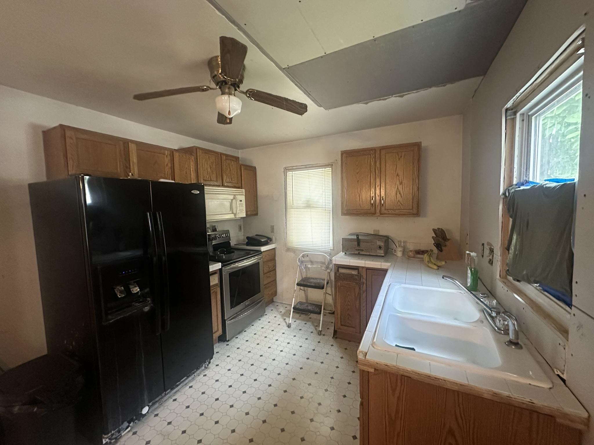 716 Appleton Street Menasha, WI 54952 - Photo 7 of 14