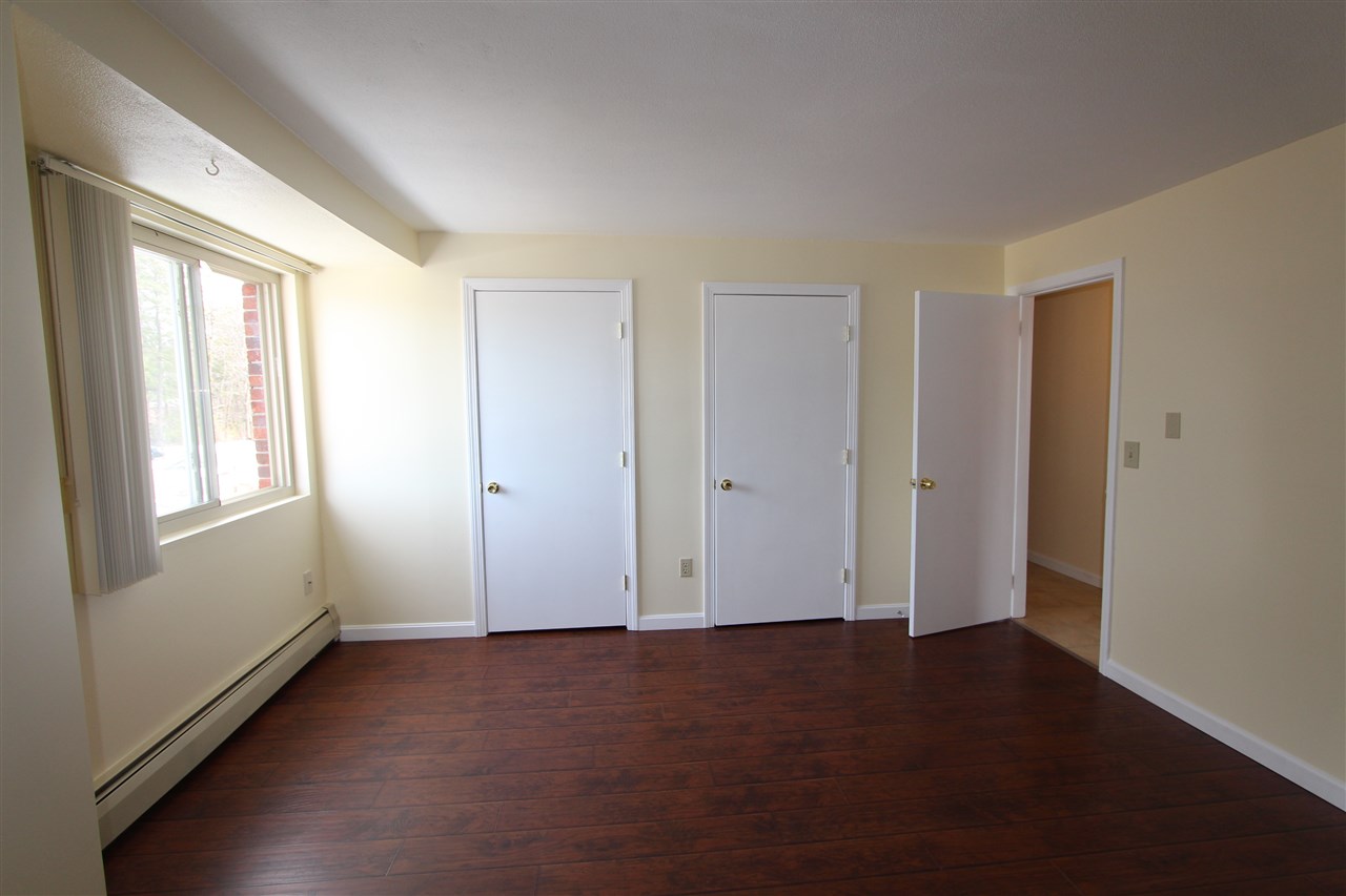 132 English Village Road, Unit 301 Manchester, NH 03102 - Photo 8 of 14