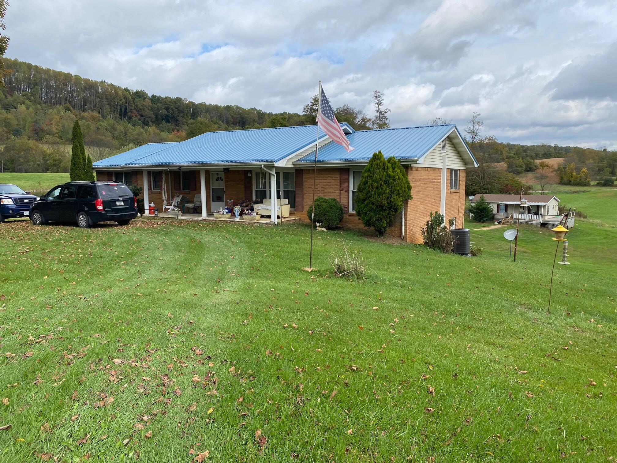 12663 Lindell Road Meadowview, VA 24361 - Photo 1 of 25 IMG_2314