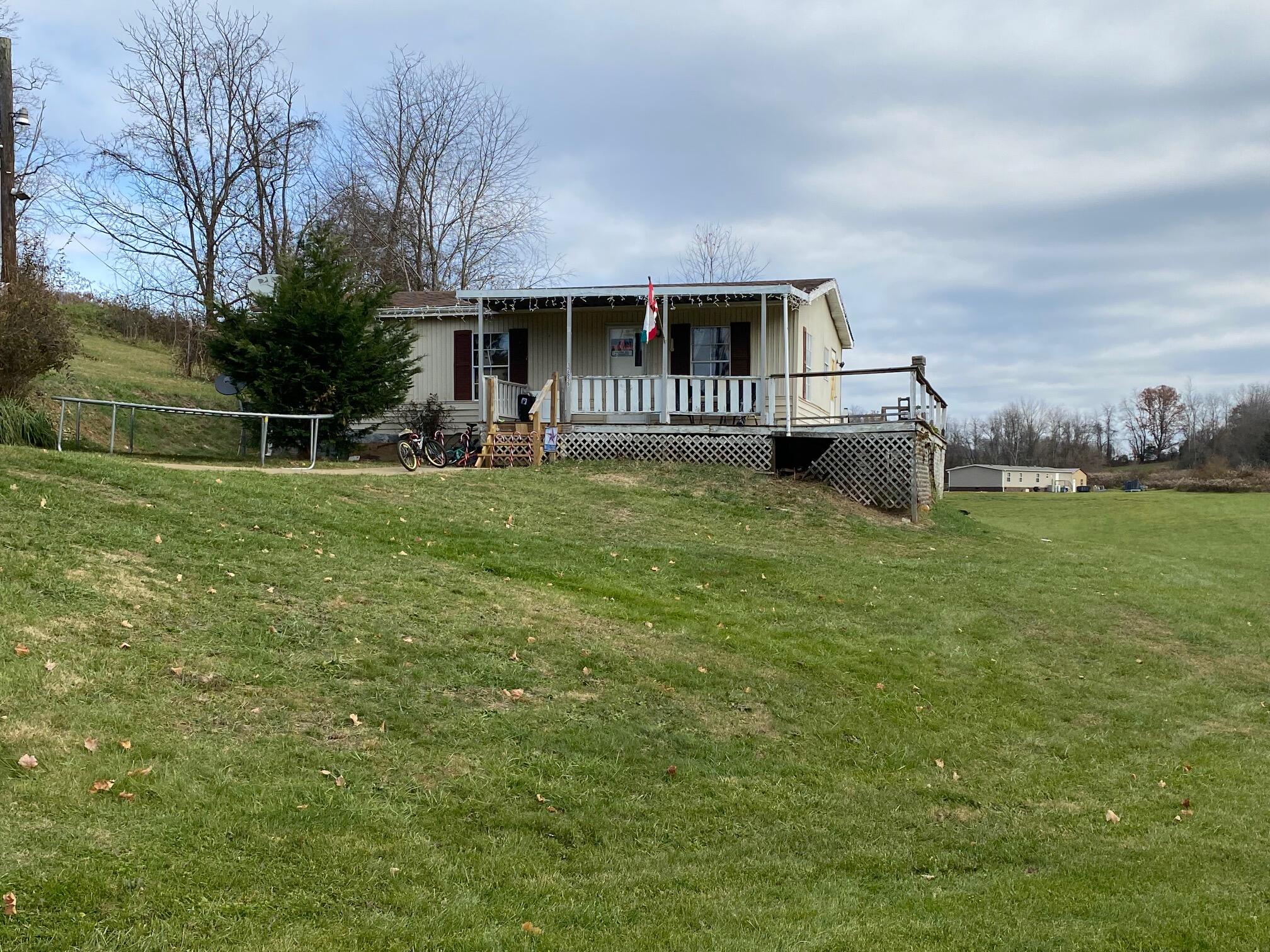 12663 Lindell Road Meadowview, VA 24361 - Photo 22 of 25 IMG_2561