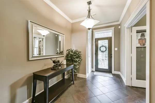 $608,000 | 240 East Woodland Street, Houston, TX 77009
