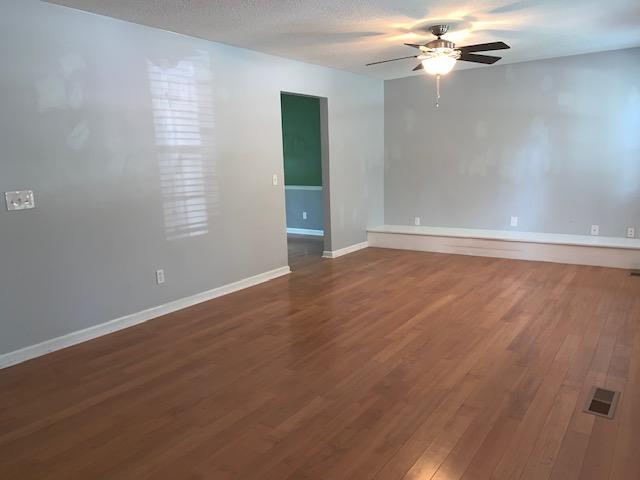 9311 Barbee Road Soddy-Daisy, TN 37379 - Photo 2 of 18 IMG_9745