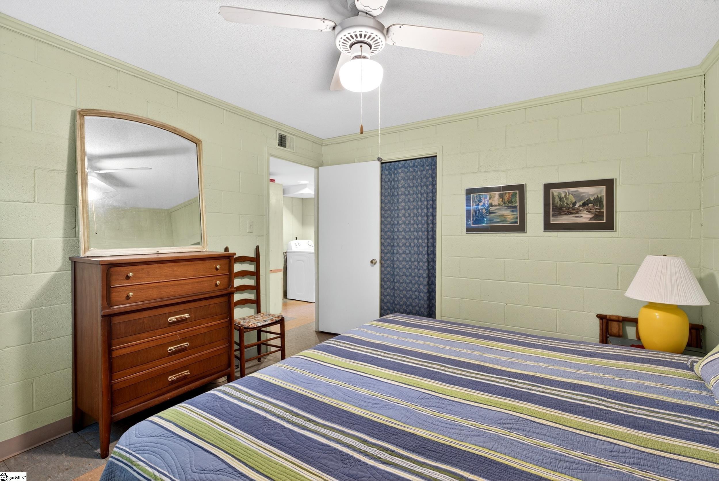 245 Perry Circle Townville, SC 29689 - Photo 24 of 42