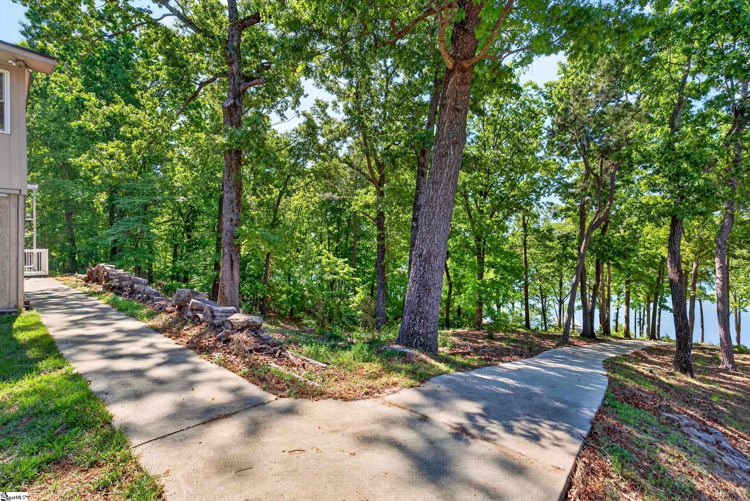 245 Perry Circle Townville, SC 29689 - Photo 38 of 42