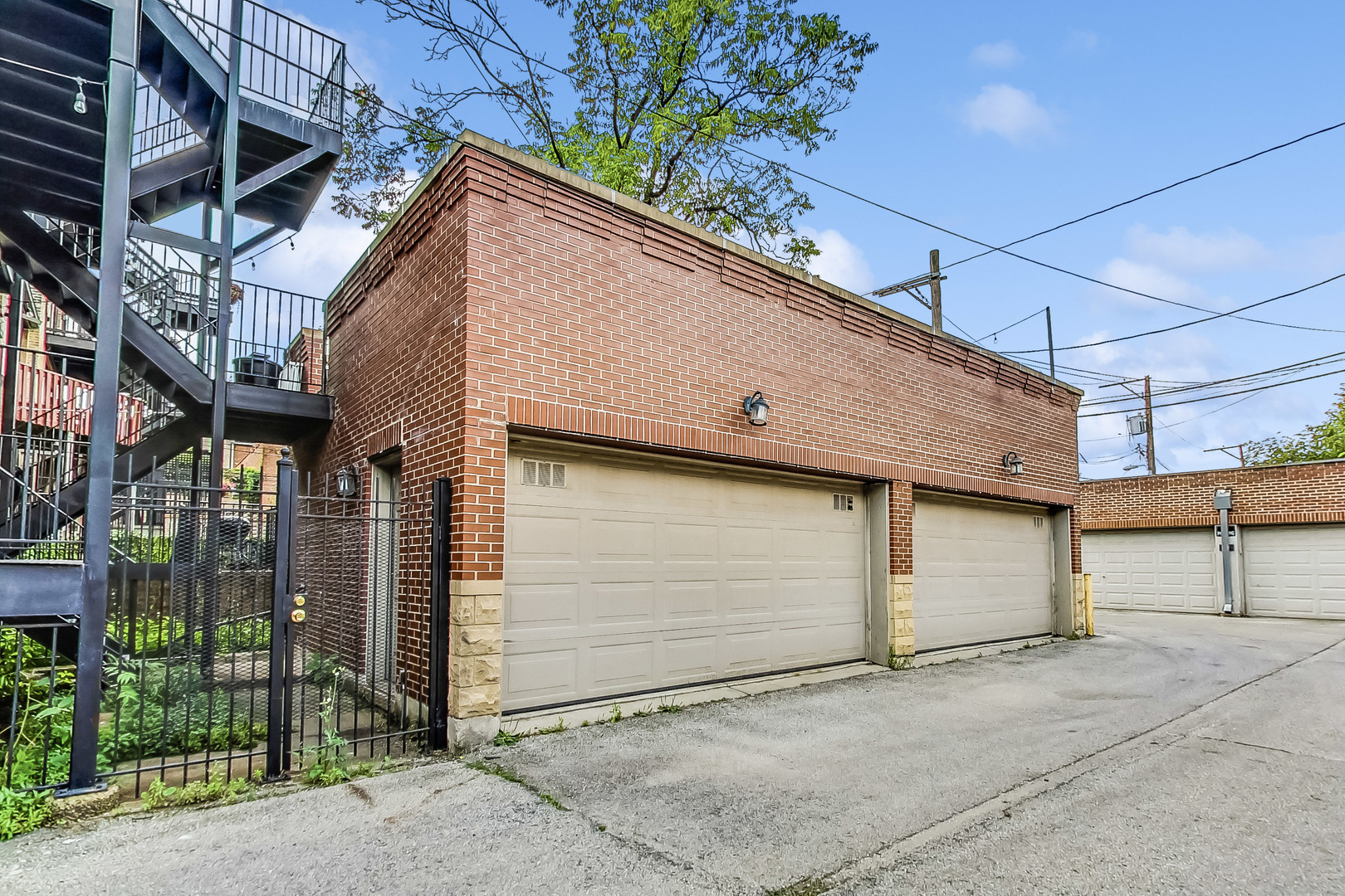 218 South Laflin Street, Unit 101 Chicago, IL 60607 - Photo 19 of 22