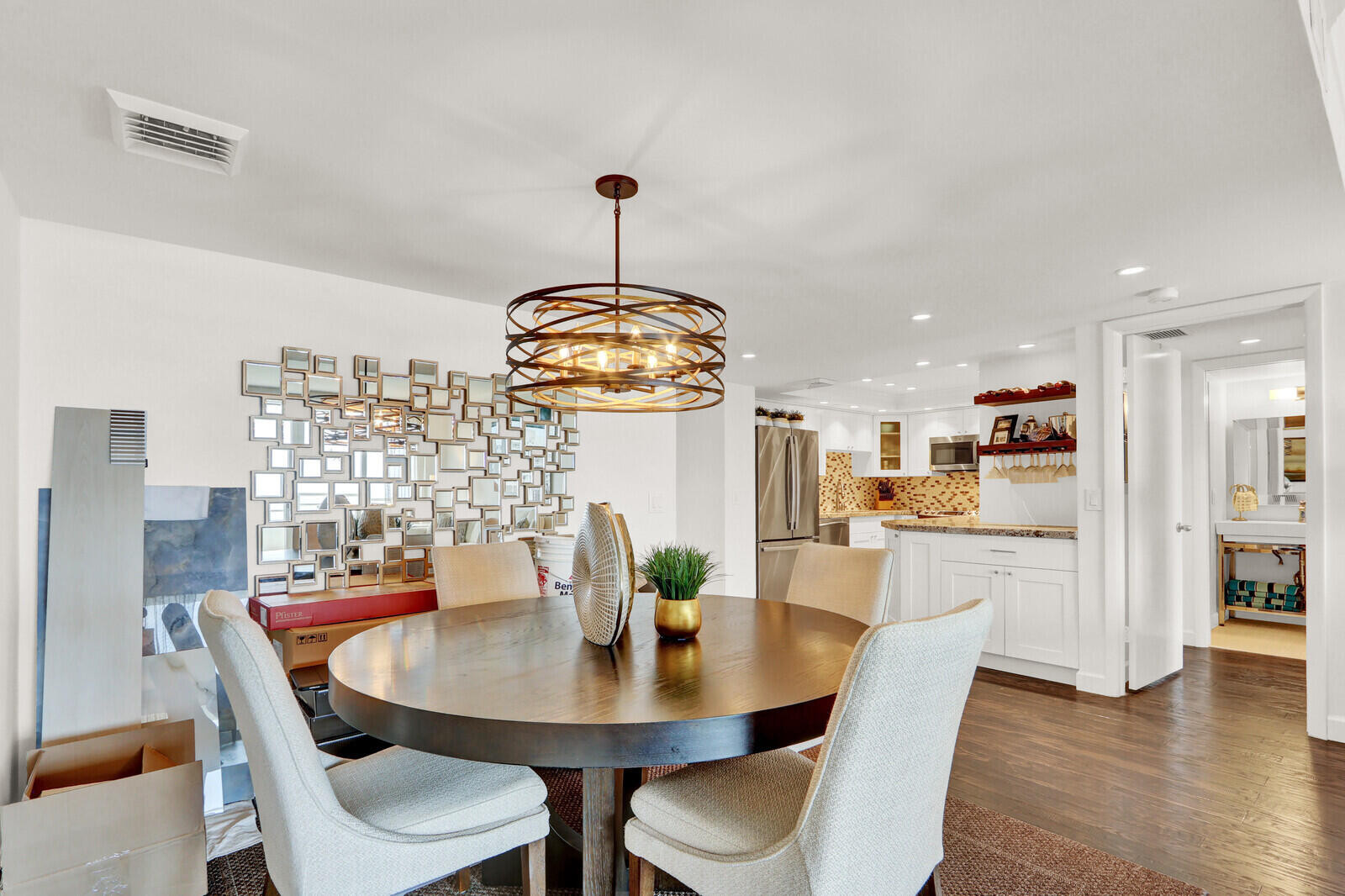 4201 North Ocean Boulevard, Unit C1405 Boca Raton, FL 33431 - Photo 23 of 40 DINING AREA